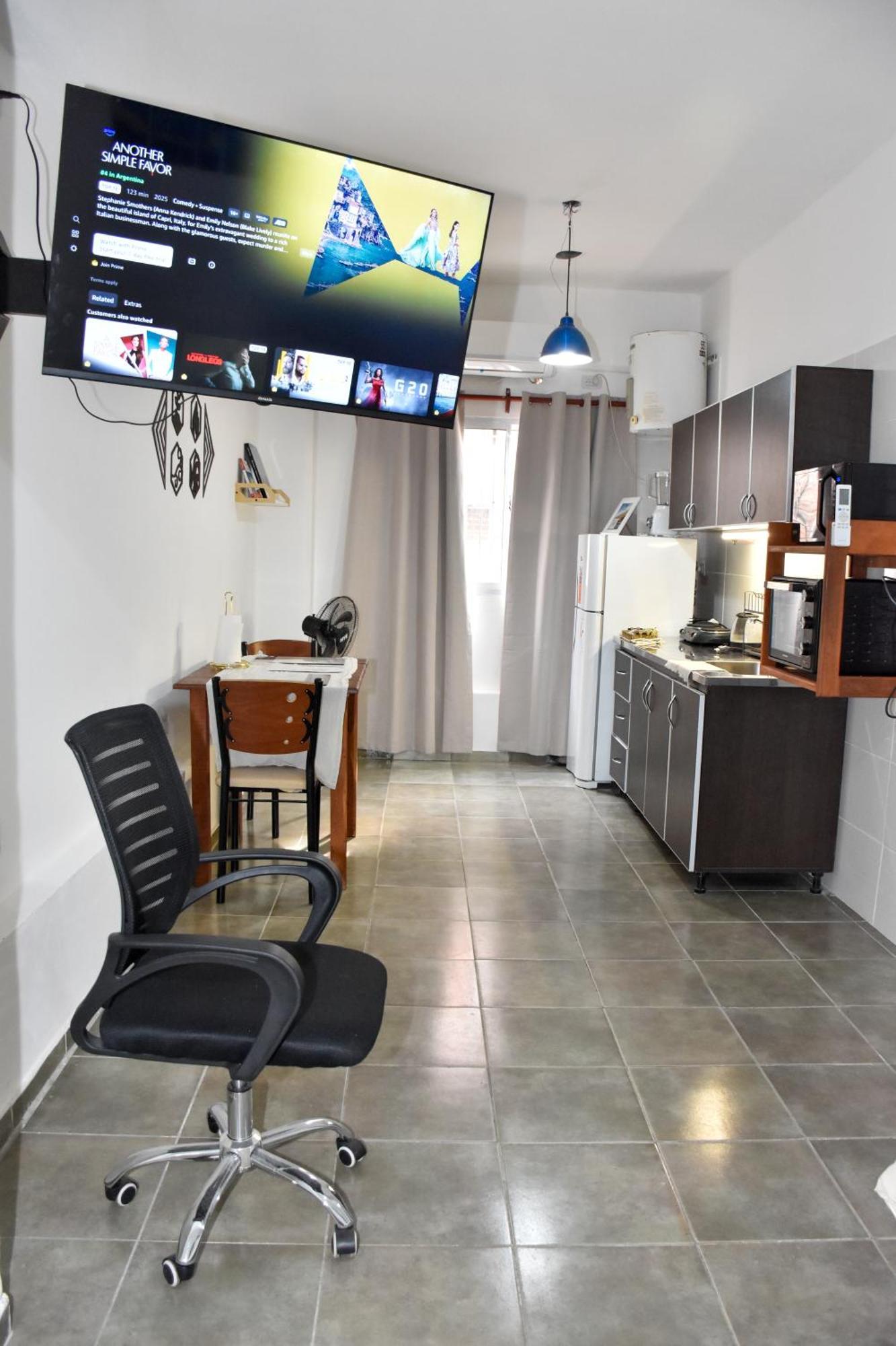 Departamento En Planta Baja, Centrico, Cochera Cubierta Sarmiento265apart D7 *