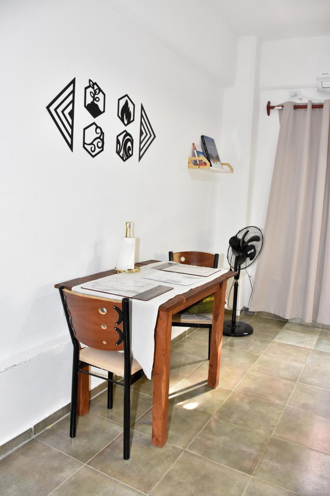Apartment Departamento En Planta Baja, Centrico, Cochera Cubierta Sarmiento265apart D7